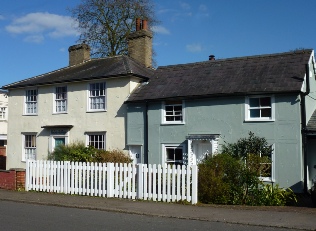 Cottages in Great Waltham